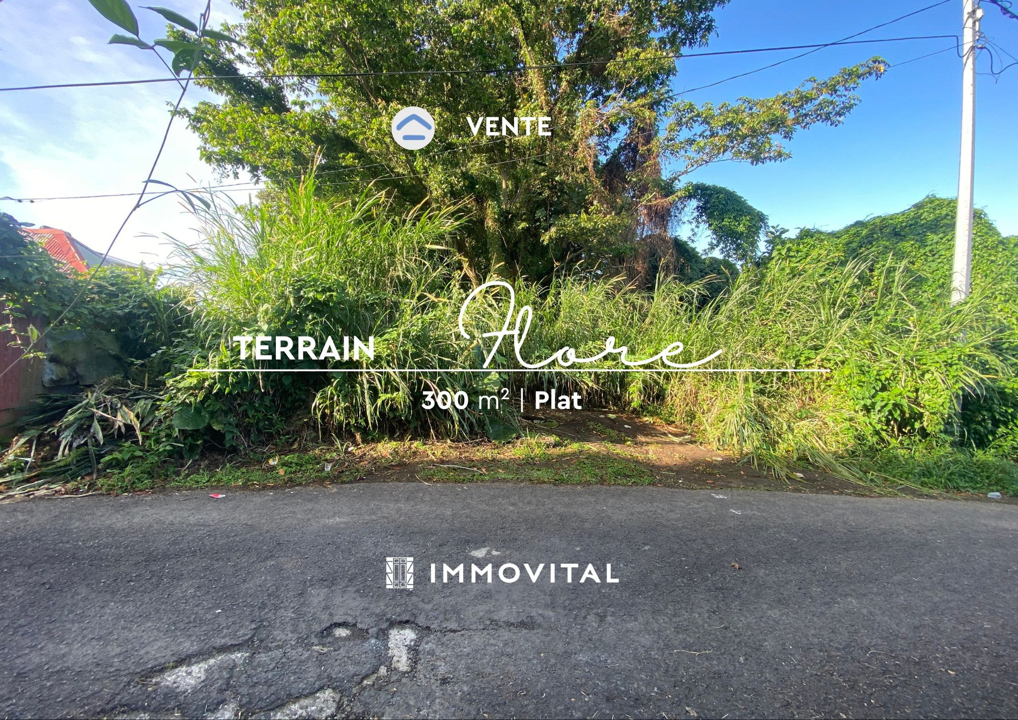 SAINT- CLAUDE - Monteran - Terrain de 300 m2